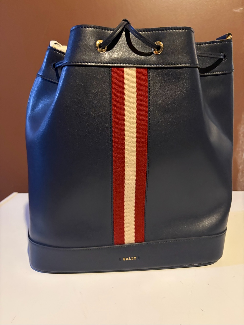 Bally Beira Navy vintage Leather Bucket Bag with Red & Cream Center Stripe